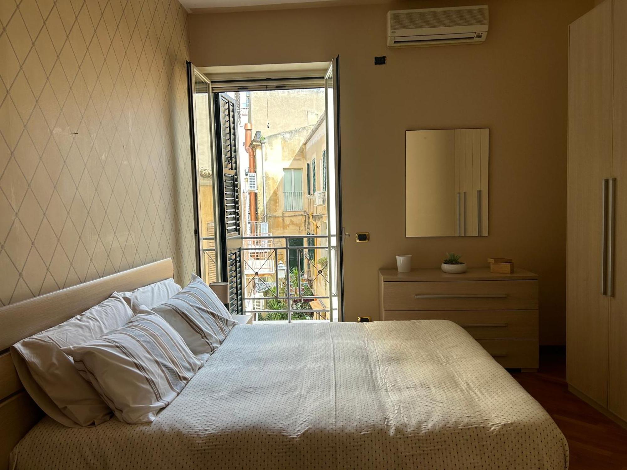 Ls Rooms - Appartamento In Centro Vista Mare Αγκριτζέντο Εξωτερικό φωτογραφία